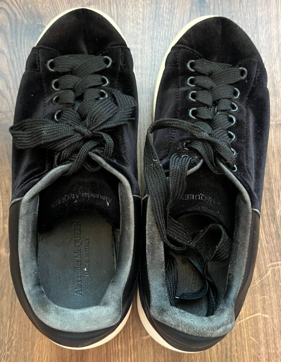 Alexander McQueen Oversized Sneakers Suede Velour Trainers Black Size 43