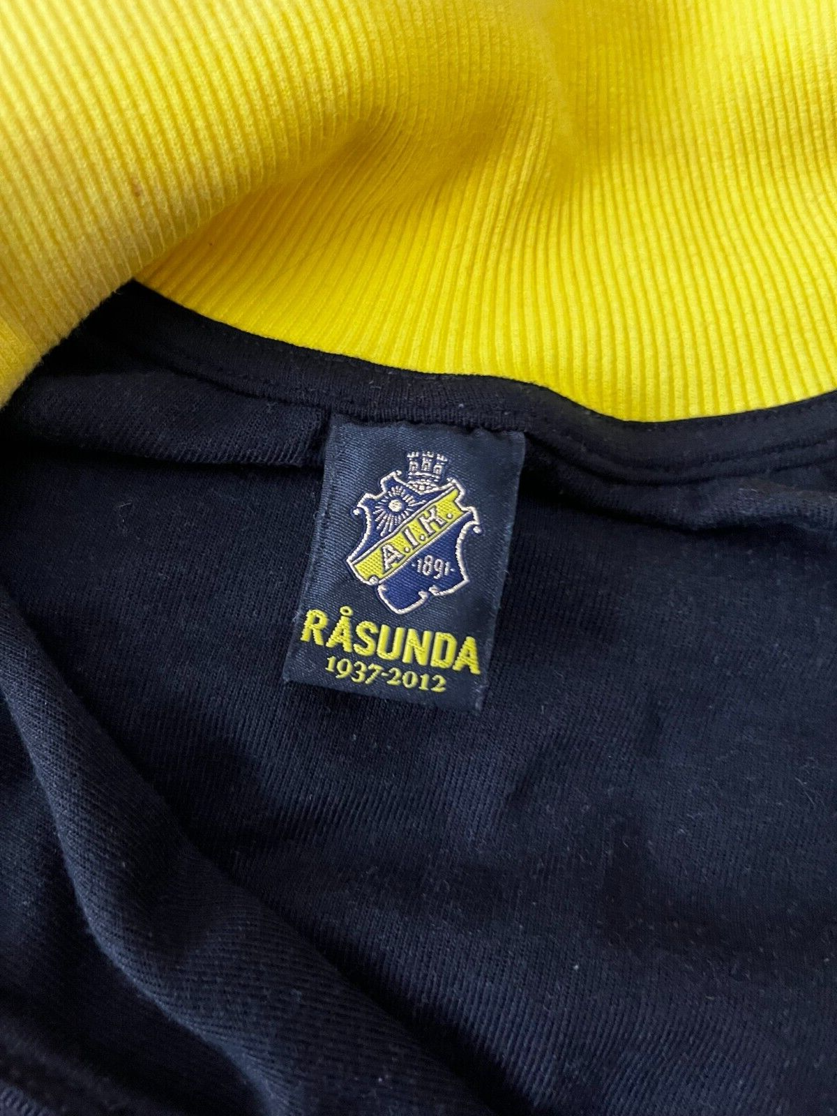 AIK Rasunda 75 Aniversary Training Presentation Jacket Sudadera Size Men M