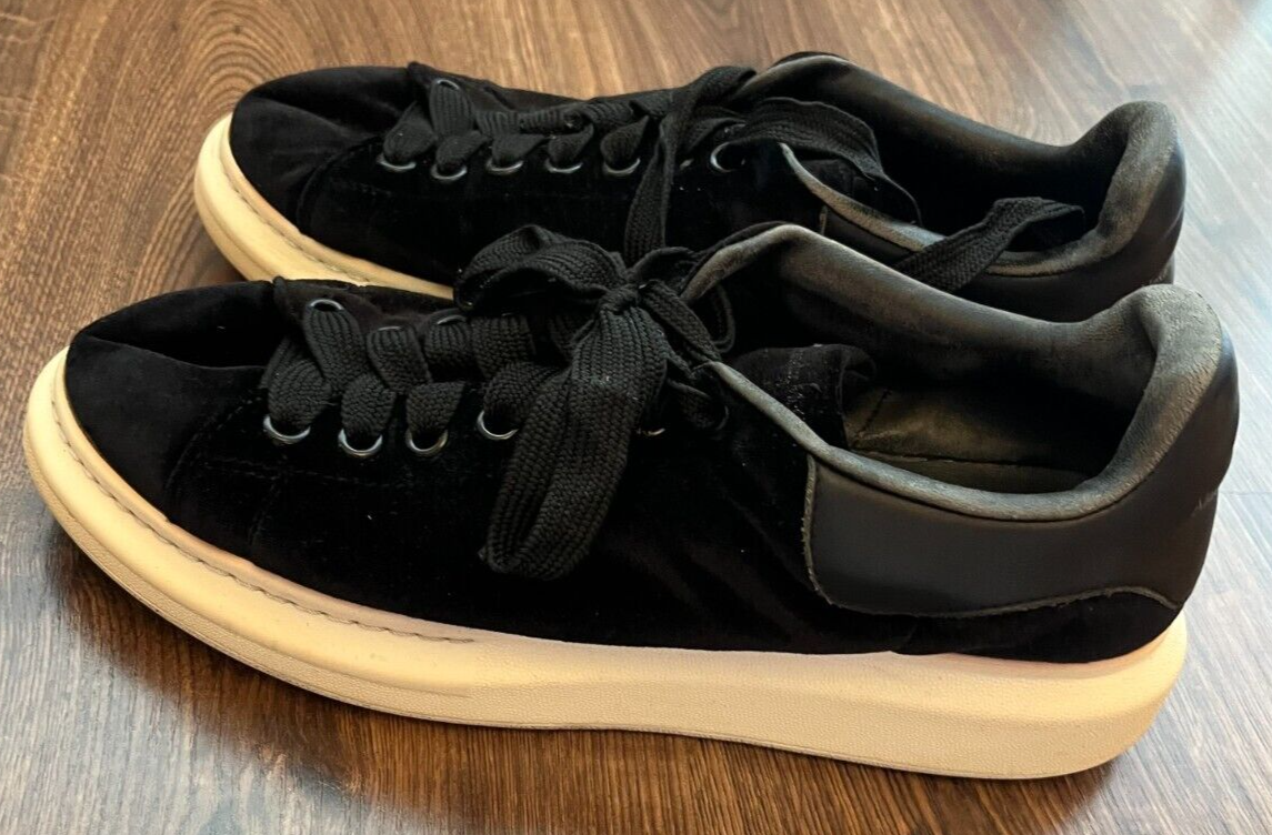 Alexander McQueen Oversized Sneakers Suede Velour Trainers Black Size 43